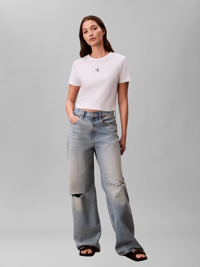 Calvin Klein Jeans T-Shirt »LOGO CROPPED TEE« Boxy fit mit Rundhalsausschnitt, mit Logoschriftzug