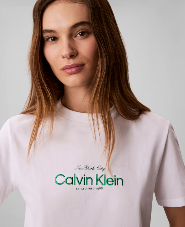 Calvin Klein Jeans T-Shirt Regular fit, mit Logoschriftzug