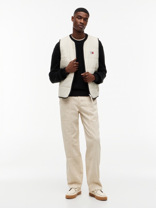 Tommy Jeans Steppweste »TJM HERITAGE FLAG QUILTED« Underliner Regular fit mit Rundhalsausschnitt