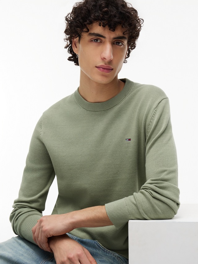 Tommy Jeans Strickpullover »TJM SLIM FIT LIGHT SWEATER« Slim fit mit Rundhalsausschnitt
