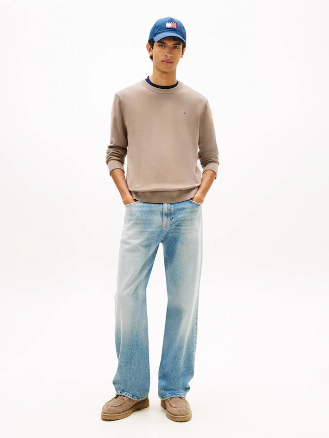 Tommy Jeans Strickpullover »TJM SLIM FIT LIGHT SWEATER« Slim fit mit Rundhalsausschnitt