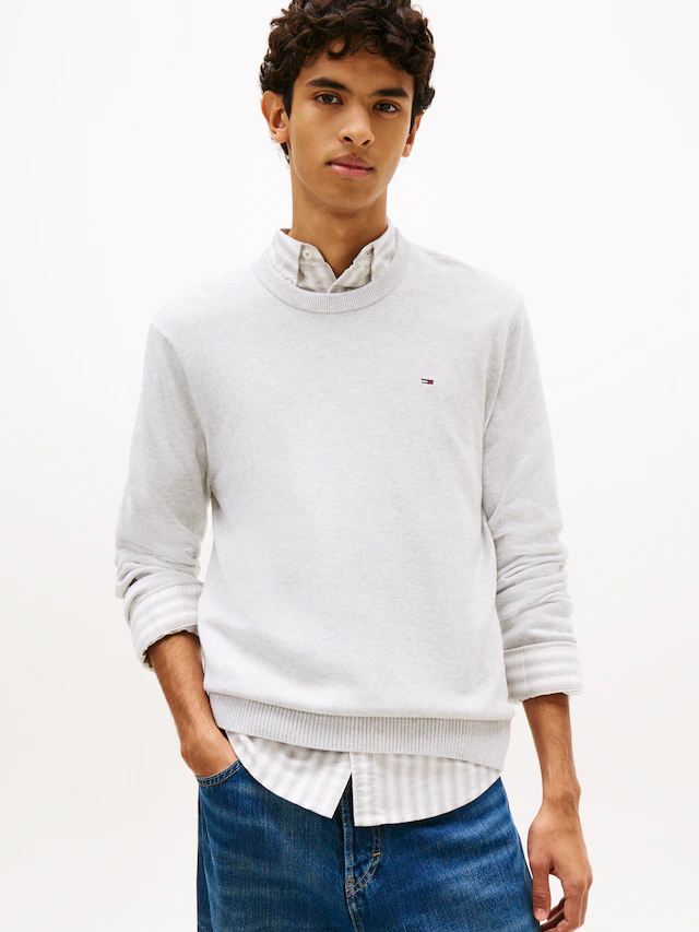 Tommy Jeans Strickpullover »TJM SLIM FIT LIGHT SWEATER« Slim fit mit Rundhalsausschnitt