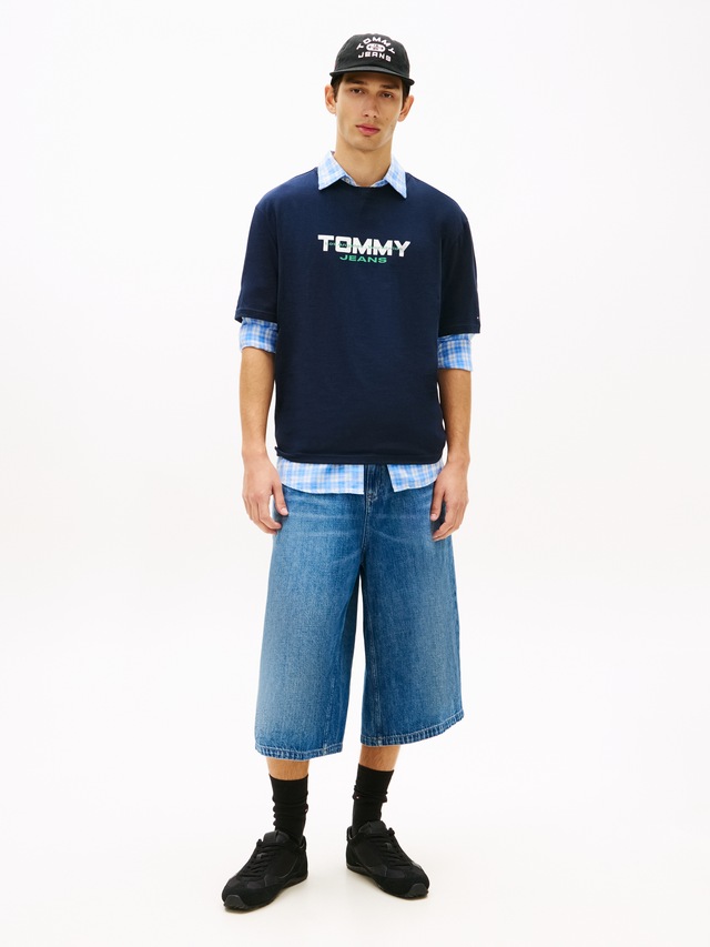 Tommy Jeans T-Shirt »TJM 90S BLOCK« Relaxed fit mit Rundhalsausschnitt