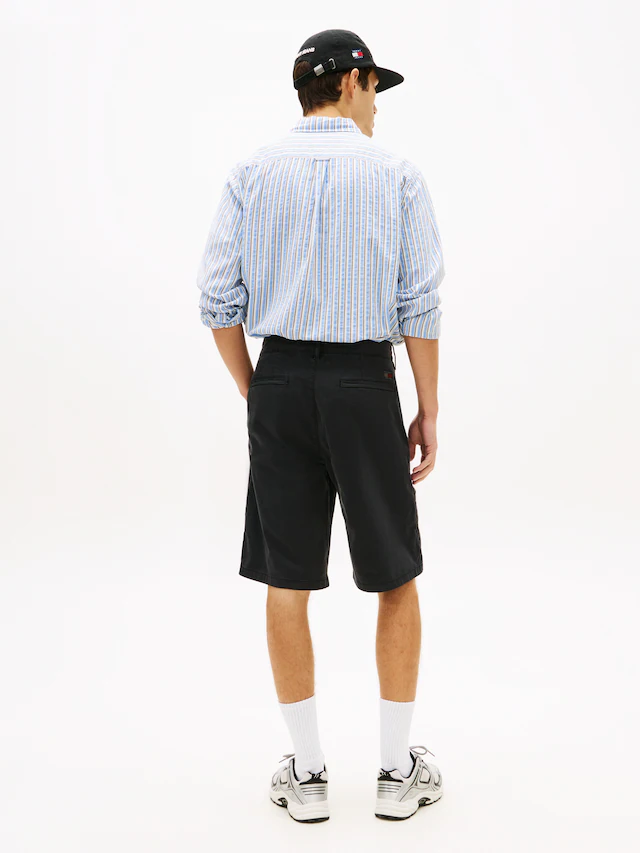 Tommy Jeans Chinoshorts »TJM OTIS COTTON CHINO« Regular fit mit praktischen Taschen