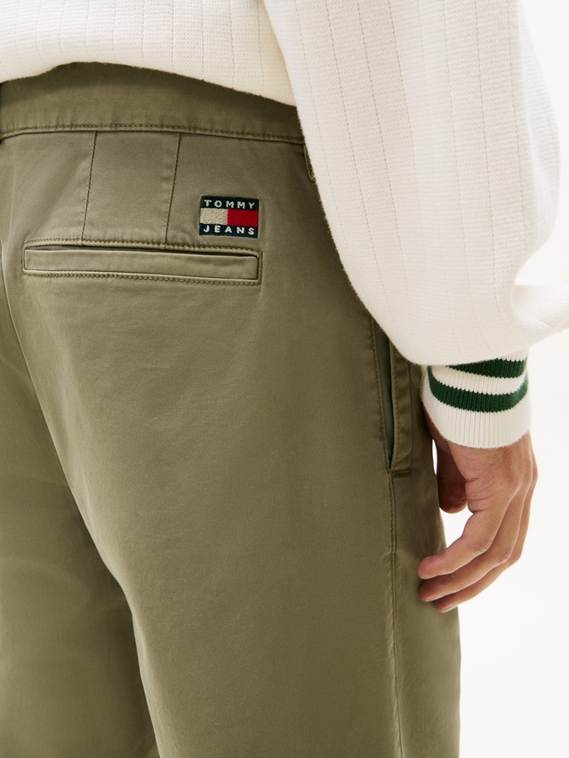 Tommy Jeans Chinoshorts »TJM OTIS COTTON CHINO« Regular fit mit praktischen Taschen