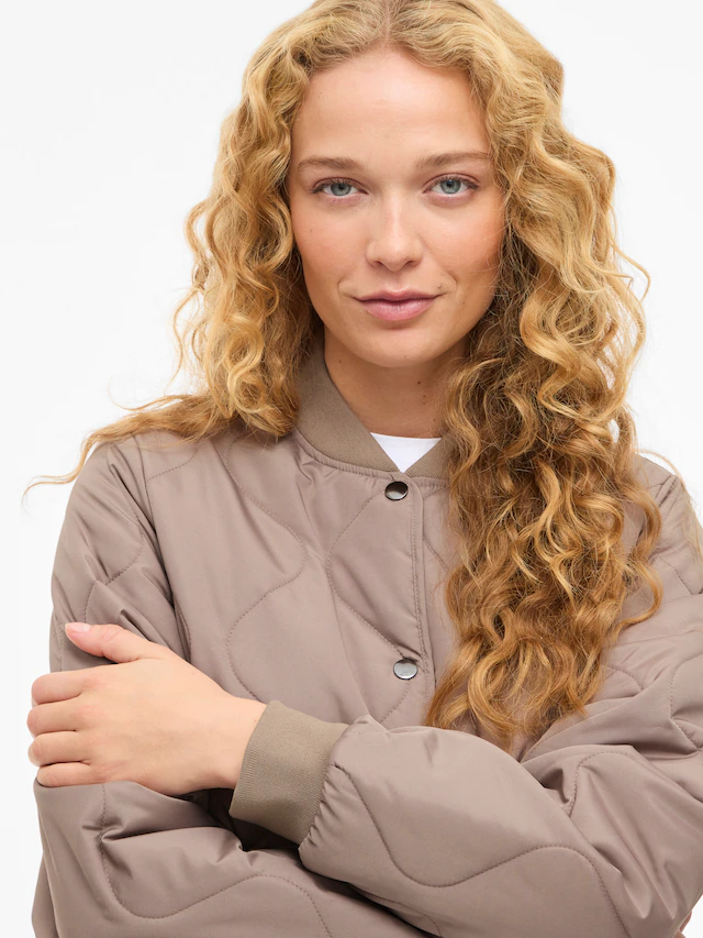 Vila Steppmantel »VITATE L/S QUILT JACKET - NOOS« Kunstfaser