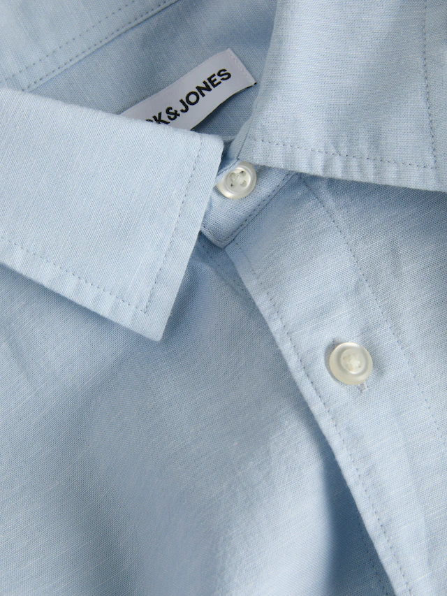 Jack & Jones PlusSize Langarmhemd »JJEBREEZE LINEN BLEND SHIRT L/S SN PLS« mit auffälliger Knopfleiste
