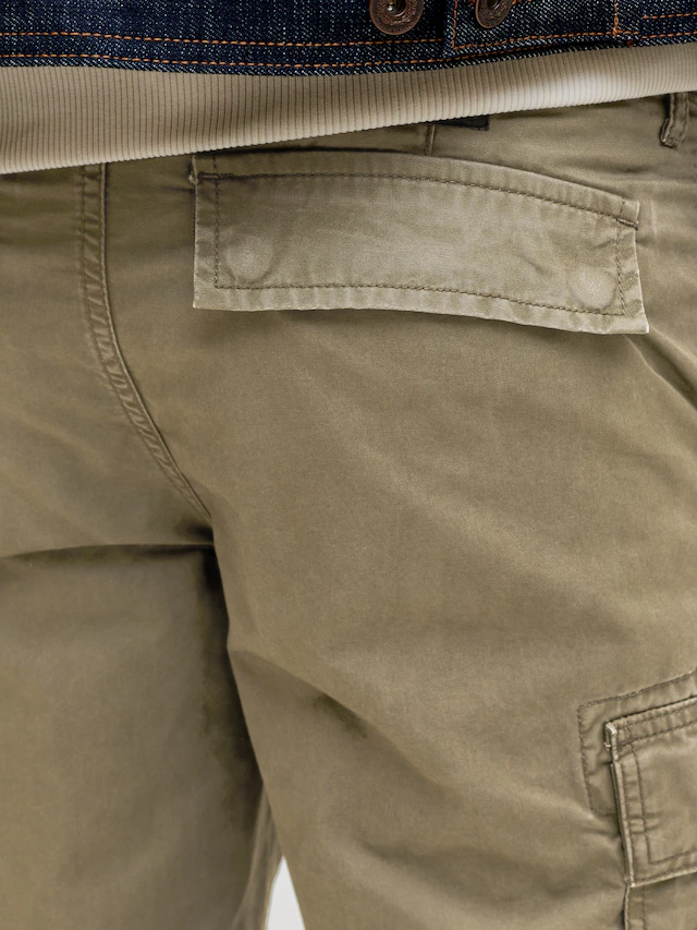 Jack & Jones Cargoshorts »JPSTCOLE FRANK CARGO SHORT MID SN« mit Cargotaschen
