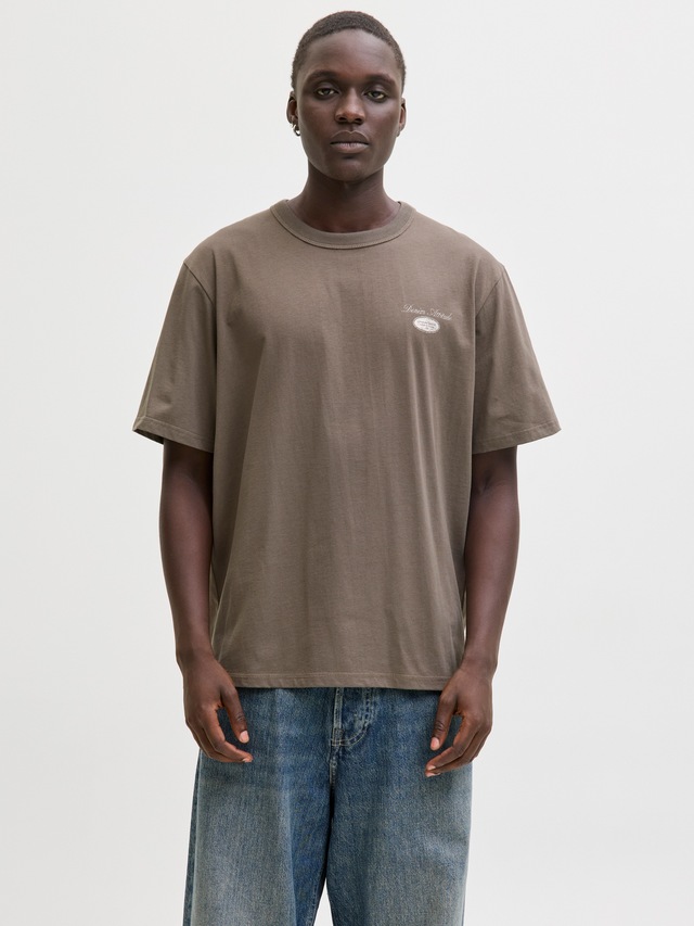 Jack & Jones Rundhalsshirt »JJEDOVER GRAPHIC TEE SS CREW NECK SN« Baumwolle, relaxed fit Jack & Jones Rundhalsshirt »JJEDOVER GRAPHIC TEE SS CREW NECK SN« Baumwolle, relaxed fit