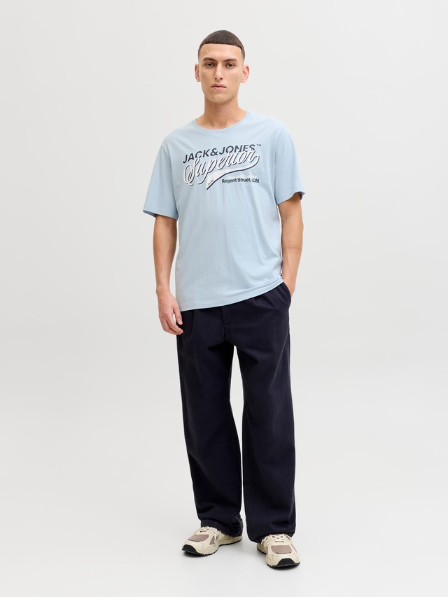 Jack & Jones Rundhalsshirt »JJELOGO TEE SS O-NECK 2 COL SS26 SN« mit Grafikprint