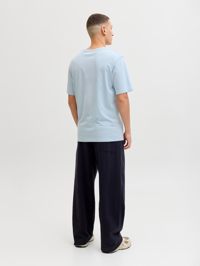 Jack & Jones Rundhalsshirt »JJELOGO TEE SS O-NECK 2 COL SS26 SN« mit Grafikprint