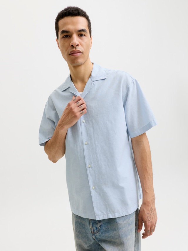 Jack & Jones Kurzarmhemd »JJEBREEZE LINEN BLEND RESORT SHIRT SS SN« mit Knopfleiste