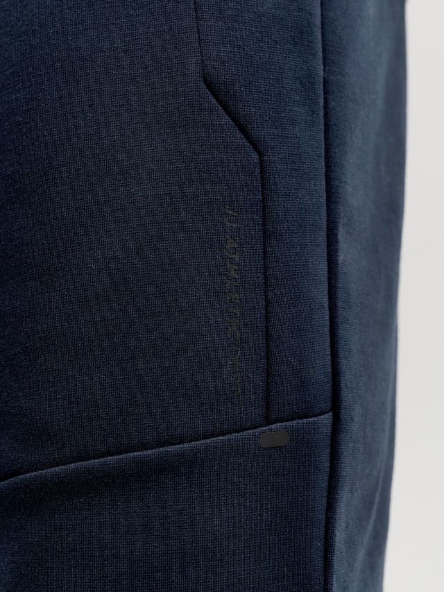 Jack & Jones Sweatshorts »JPSTGORDON BASE SWEAT SHORTS SRT SN« Materialmix mit Stretch, regular fit