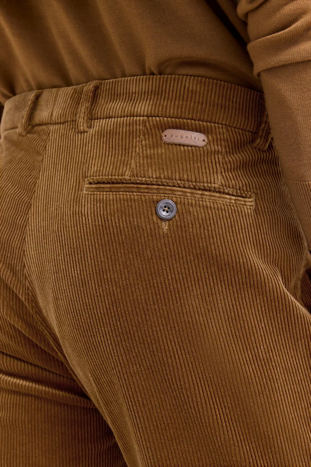 bugatti Cordhose »Modern Fit« mit Soft Touch & Stretch-Komfort
