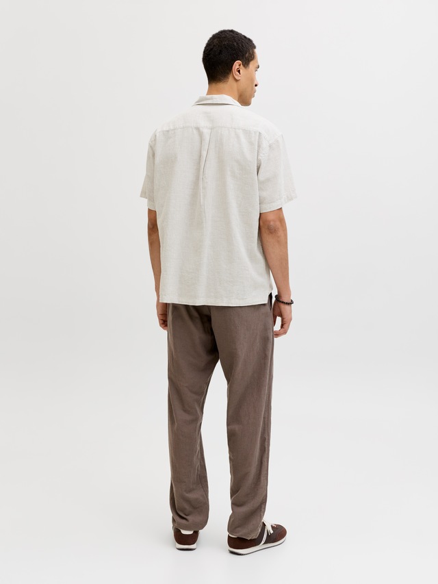 Jack & Jones Kurzarmhemd »JJESUMMER LINEN BLEND RESORT SHIRT SS SN« Baumwollmischung, relaxed fit