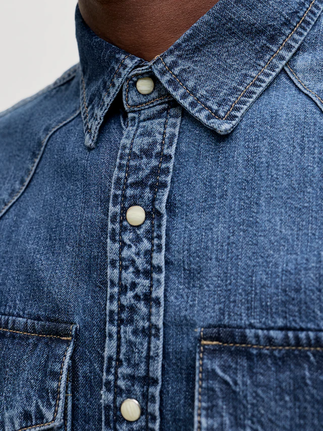 Jack & Jones Jeanshemd »JJEWESTERN JJSHIRT AT 187 NOOS« mit Brusttaschen