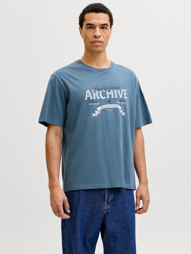 Jack & Jones Rundhalsshirt »JJEDOVER DENIM TEE SS O-NECK SN« mit Logobranding