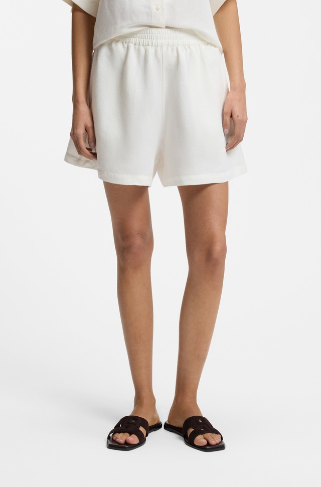 BOSS ORANGE Shorts »Tallan Premium Damenmode« aus einem Leinen-Mix