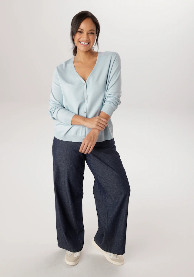 Aniston PLUS Strickjacke mit edlen Knöpfen