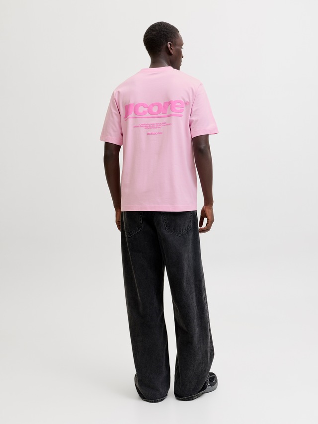Jack & Jones T-Shirt »JCOCLUB BACK TEXT PRNT TEE SS CREW SN« mit Print