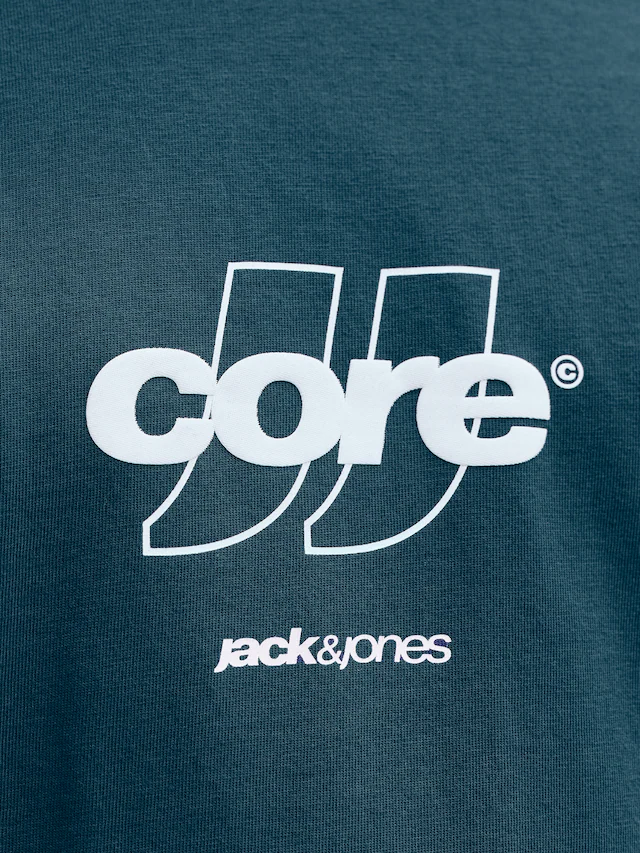 Jack & Jones T-Shirt »JCOCLUB FRONT PRINT TEE SS CREW SN« mit Print