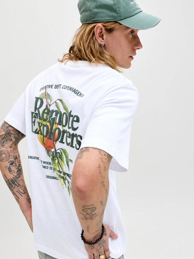 Jack & Jones T-Shirt »JORMONTAUK MULTICOLOR GRAPHIC TEE CN«