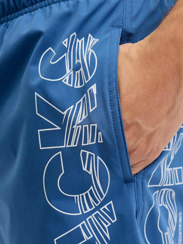 Jack & Jones Badeshorts »JPSTMAUI WAVE LOGO SWIM SHORTS SN« Kunstfaser, normal geschniten