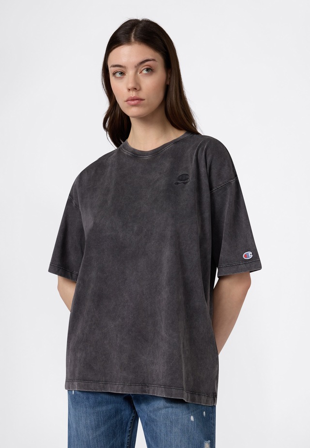 Champion T-Shirt »ICONS WASH Oversize T-Shirt« mit Rundhalsausschnitt, Kurzarm, aus Baumwolle, Oversize-Schnitt