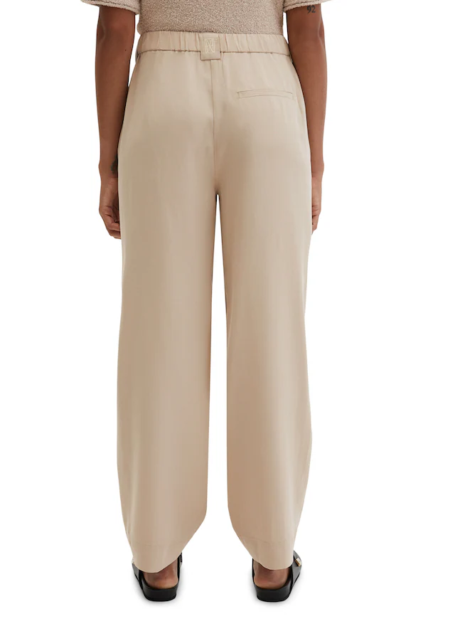 Marc O'Polo Dehnbund-Hose »MINU BARREL« Model Minu barrel aus Lyocell-Leinen-Mix