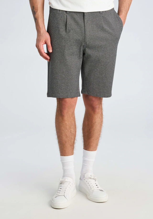 LINDBERGH Shorts mit Viskose und Stretch