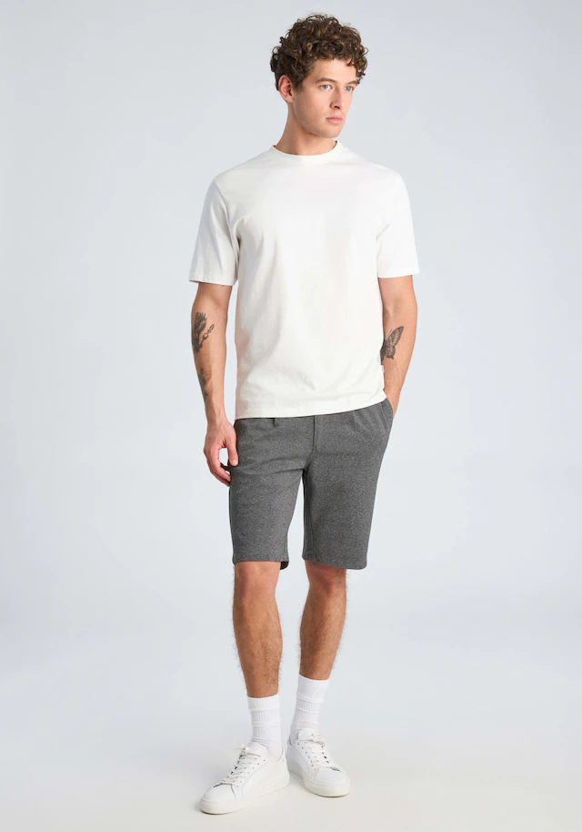 LINDBERGH Shorts mit Viskose und Stretch