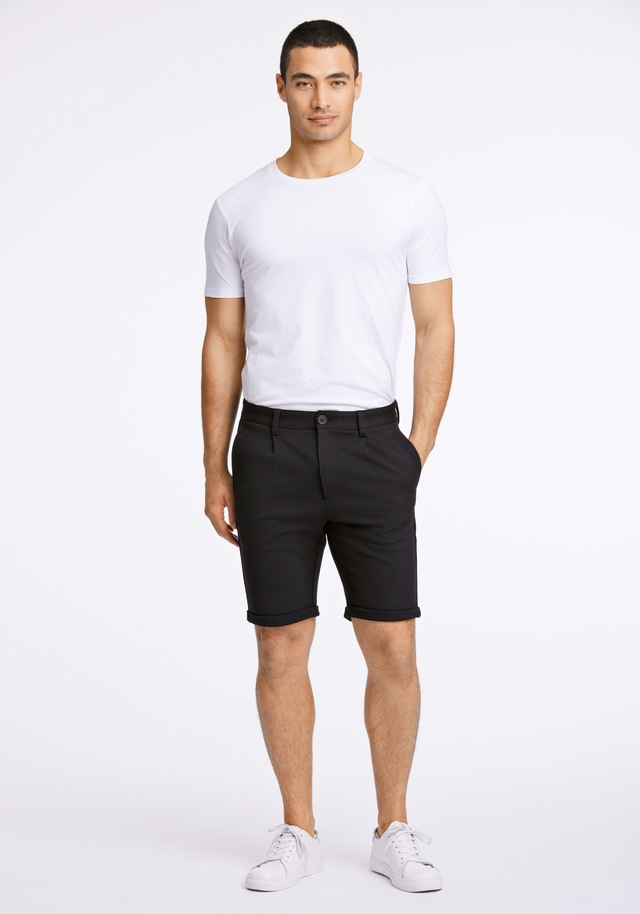 LINDBERGH Chinoshorts im Slim Fit und mit Viskose und Stretch