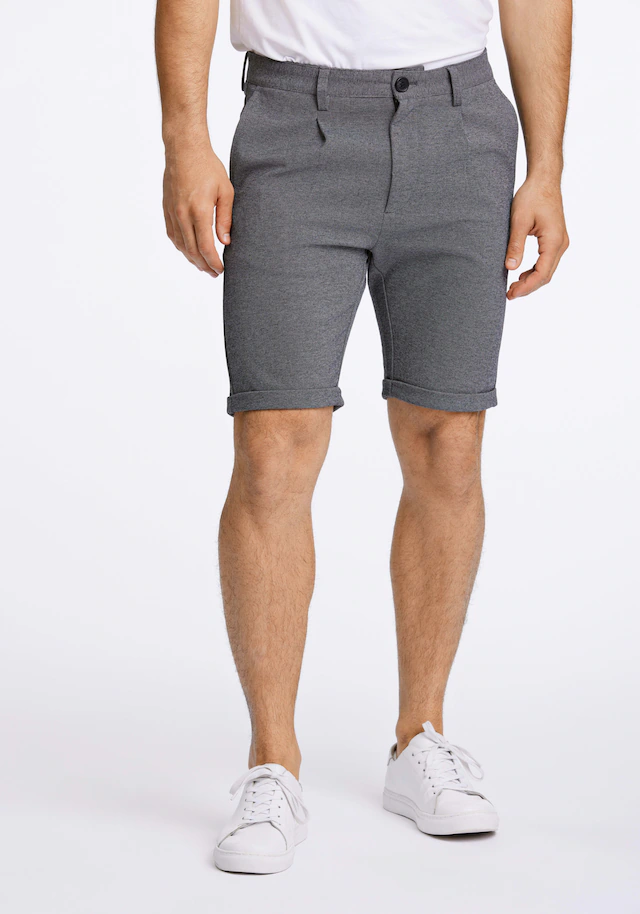LINDBERGH Chinoshorts im Slim Fit und mit Viskose und Stretch