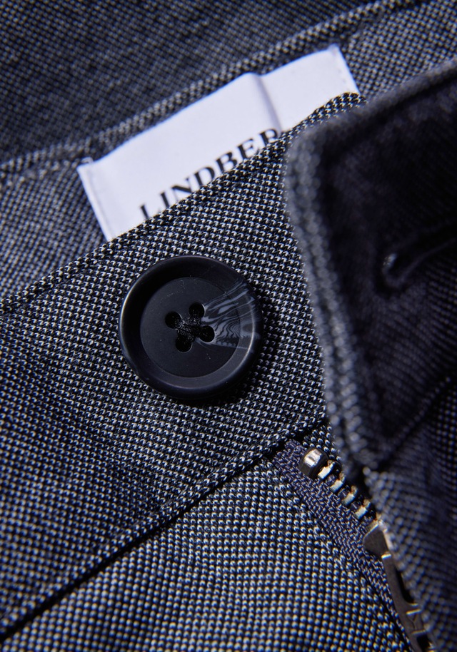 LINDBERGH Chinoshorts im Slim Fit und mit Viskose und Stretch