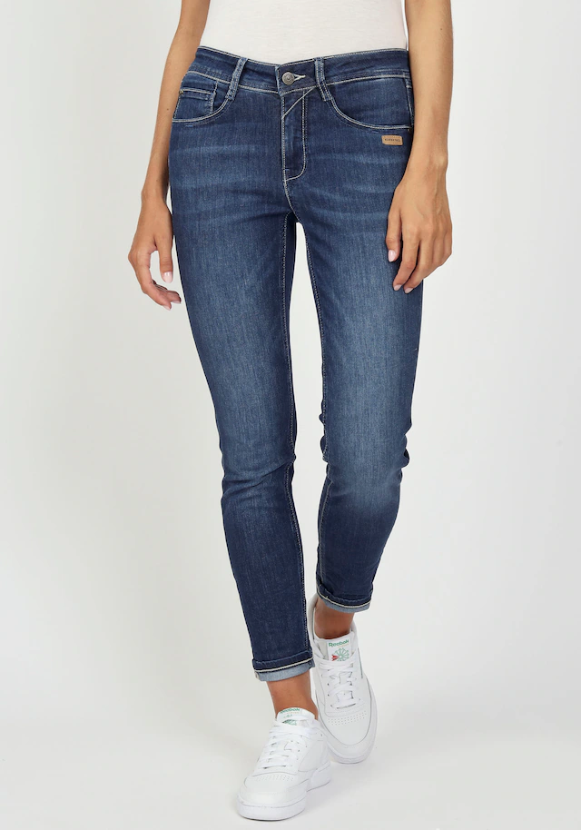 GANG Relax-fit-Jeans »94AMELIE« mit Used-Effekten