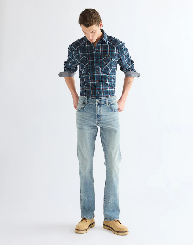 Wrangler Bootcut-Jeans »Foundation« Bootcut fit