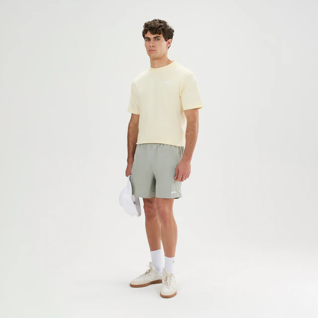 Ellesse Badeshorts »ALENZA SWIM SHORT« sportlicher Stil, aus Polyamid, leichtes Design, komfortabler Sitz