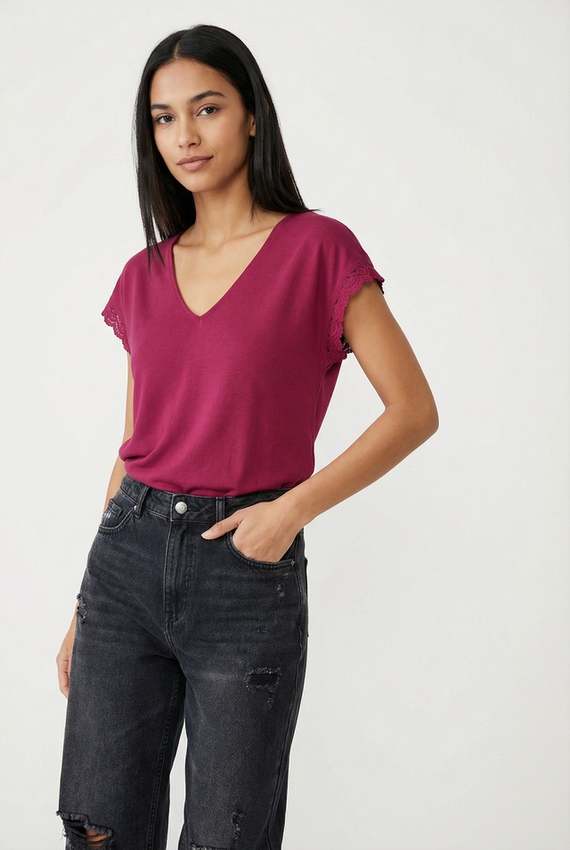Vero Moda Blusenshirt »VMIBILSA S/S V-NECK TOP JRS BTQ« mit Spitzendetails