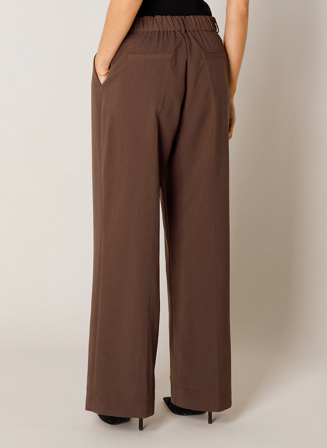 Base Level Bundfaltenhose »Yuna« mit Bundfalte und weitem Bein