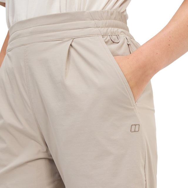 Berghaus Funktionshose »W EXPLORER PANT« mit versteckten Taschen, wasserabweisend, aus Polyamid und Elasthan