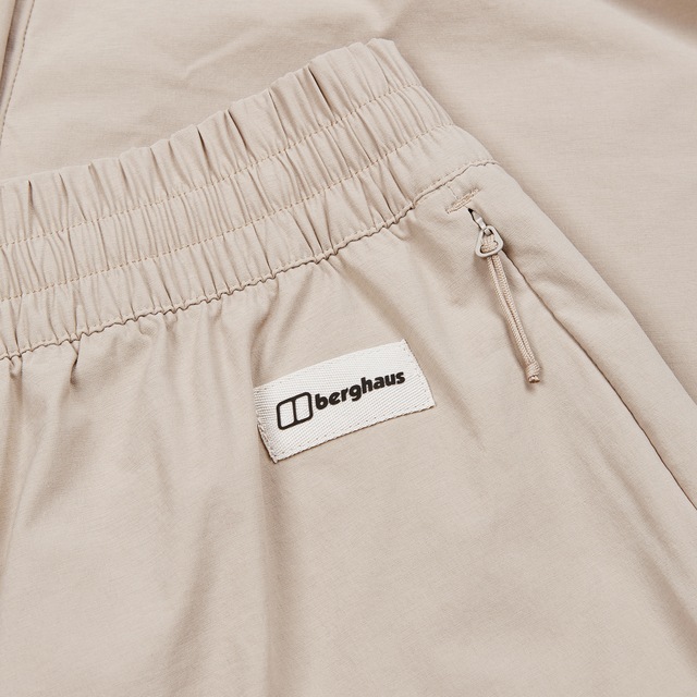 Berghaus Funktionshose »W EXPLORER PANT« mit versteckten Taschen, wasserabweisend, aus Polyamid und Elasthan