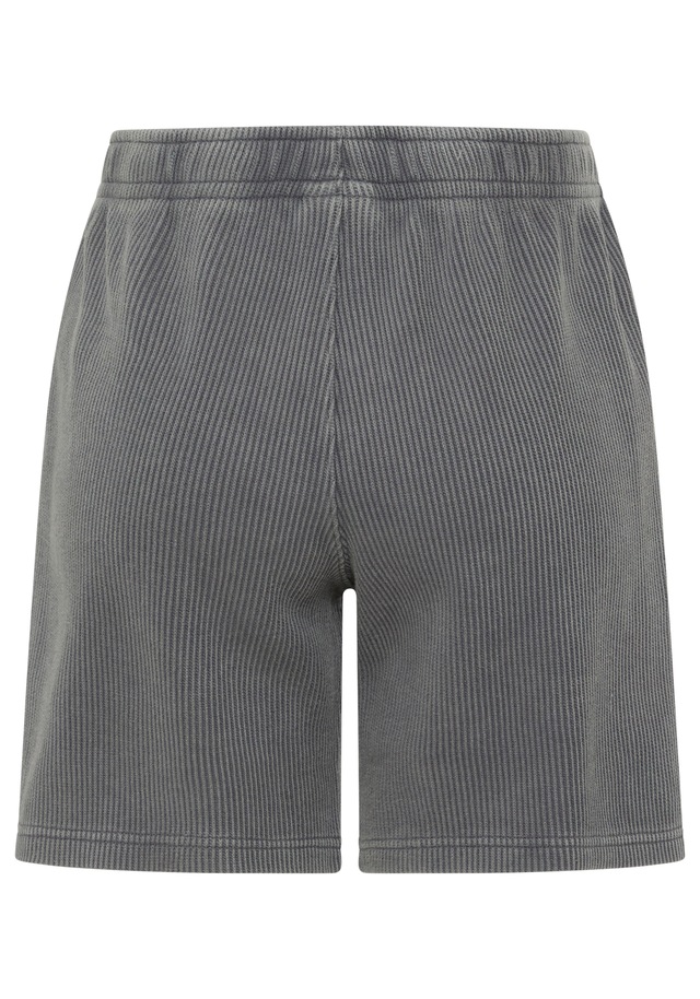 Champion Shorts »Bermuda Riffle« aus Baumwolle und Polyester, Shorts-Form, auch in großen Größen