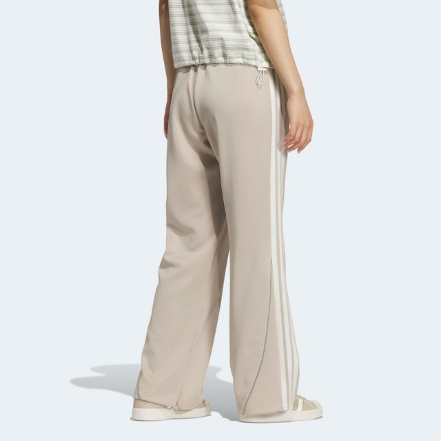 adidas Sportswear Sporthose »STSV TRACK PANTS« mit Gummizug, normal-weite Passform, aus Polyester
