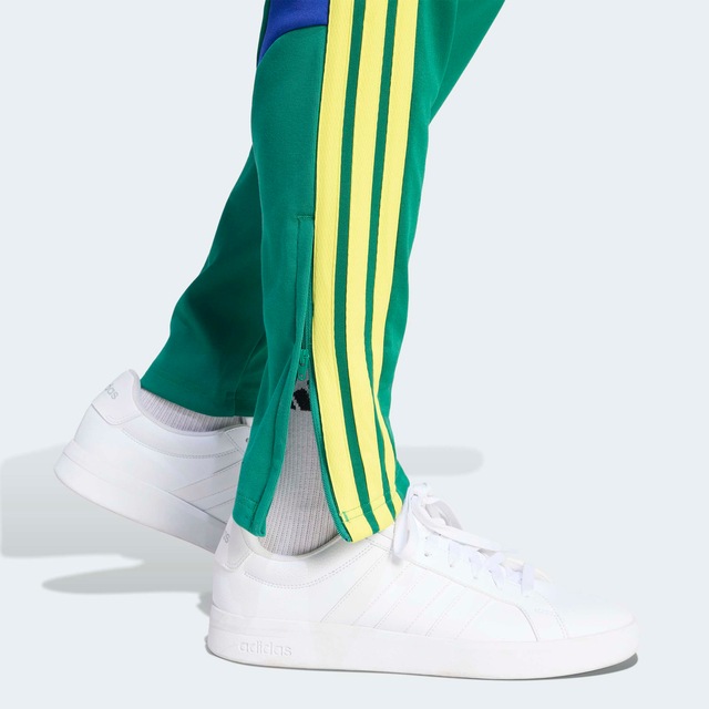 adidas Sportswear Sporthose »HOUSE OF TIRO NATIONS PACK« für Erwachsene, mit Kordelverschluss, aus Baumwolle