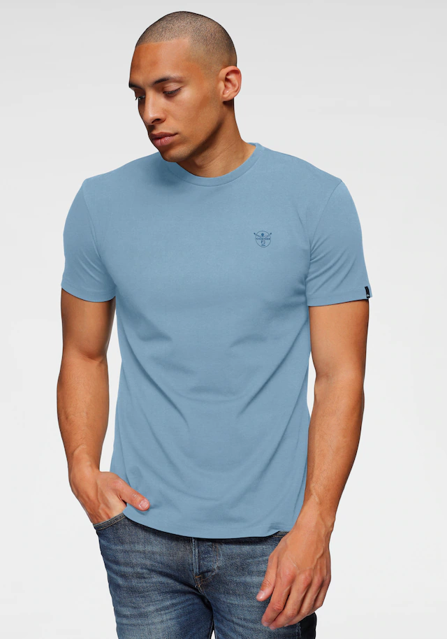 Chiemsee T-Shirt für Erwachsene geeignet, sportlicher Stil, T-Shirt-Schnitt