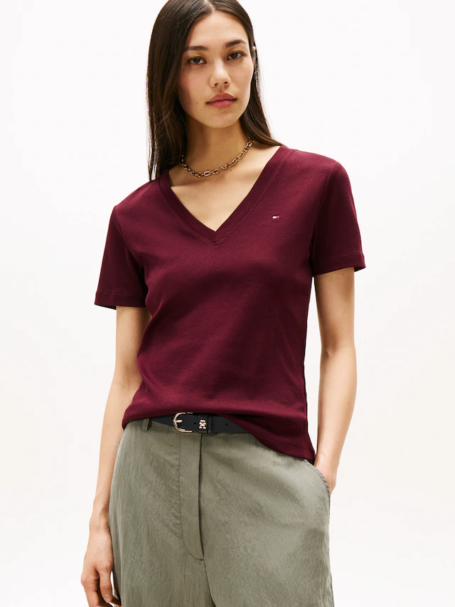 Tommy Hilfiger T-Shirt »SLIM CODY V-NECK SHORT SLEEVE« aus Baumwolle, Logostickerei, gestreift