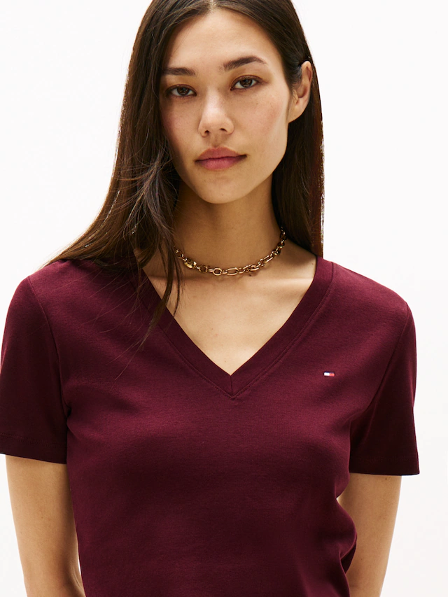 Tommy Hilfiger T-Shirt »SLIM CODY V-NECK SHORT SLEEVE« aus Baumwolle, Logostickerei, gestreift
