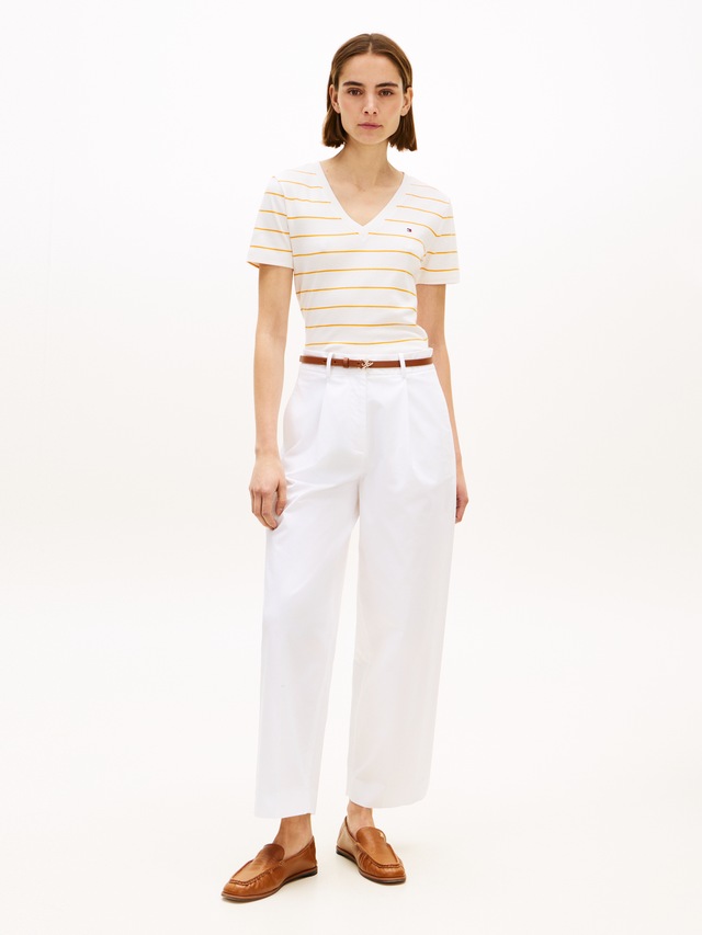 Tommy Hilfiger T-Shirt »SLIM CODY V-NECK SHORT SLEEVE« aus Baumwolle, Logostickerei, gestreift