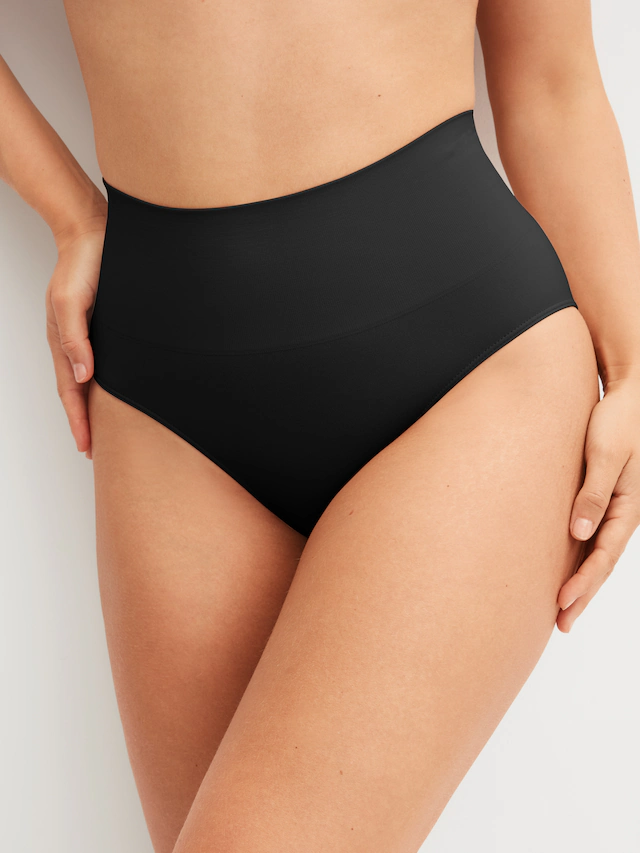CALIDA Taillenslip »Seamless Shape« mit leichtem Shape-Effekt,