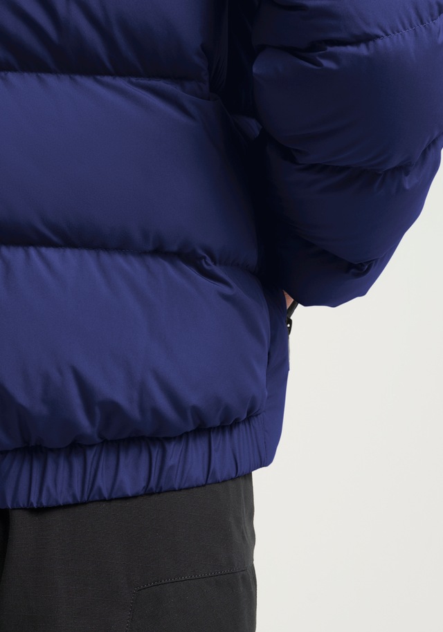 Jack Wolfskin Daunenjacke »FROZEN PALACE JKT W RDS« mit Kapuze mit Kapuze, winddicht, atmungsaktiv, wasserabweisend